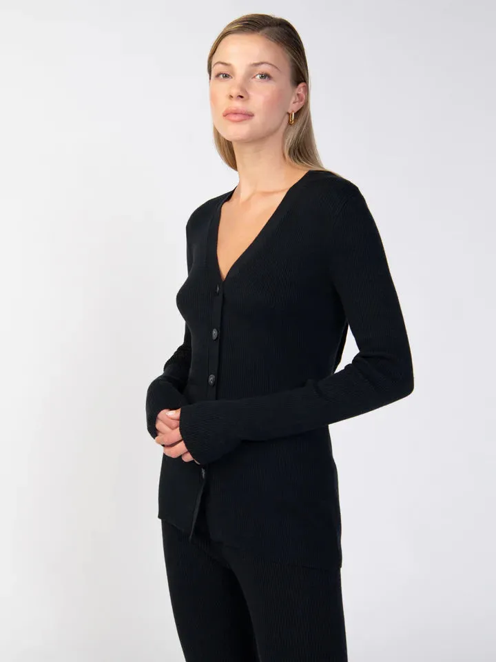 Off Duty Cardi